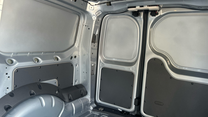 Ford Transit Connect 230 L2 Diesel 2.0 EcoBlue 102ps Trend Van - Image 14
